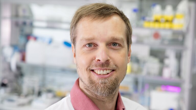 INP-Forscher Sander Bekeschus tritt an der Universitätsmedizin Rostock Professur mit Fokus Plasmamedizin an