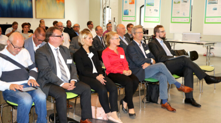 Forscher und Unternehmer der Region Nord-Ost entwickeln Ideen für die Nutzung von grünem Strom für eine Zero-Emission-Schifffahrt auf der Ostsee