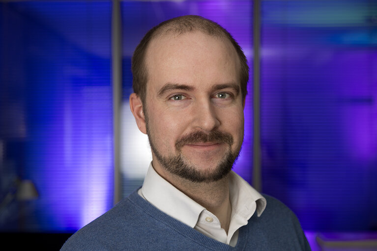 Dr. Alexander Vahl, Forschungsschwerpunktleiter Oberflächen & Materialien